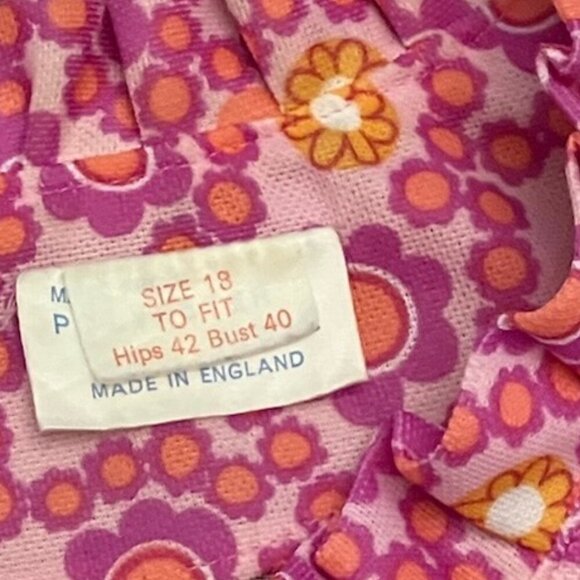 Vintage MOD Pink Floral Dress - Picture 11 of 11